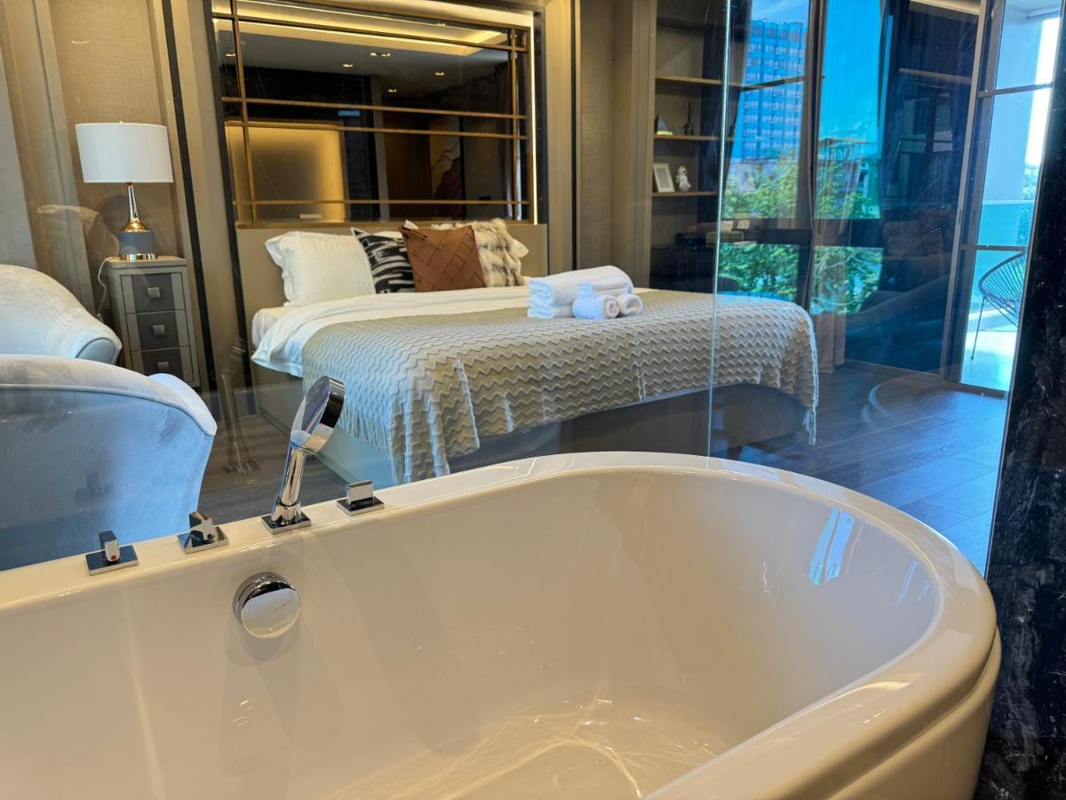 Chiang Mai Night Market Super Large Luxurious 3-Bedroom Hotel-Style Condo Extérieur photo